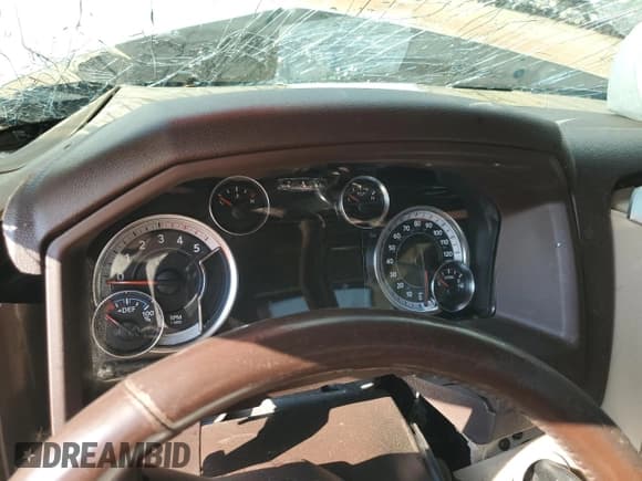 ✅ 2018 Ram 2500 Big Horn • VIN: 3C6UR5ML5JG417479 • Lot: 69589135. Wystawiony na Copart z przebiegiem Nie podano. Bezpłatny archiwum sprzedaży aukcyjnych z USA i szczegółowy raport historii pojazdu na DreamBid. Zdjęcie 9.