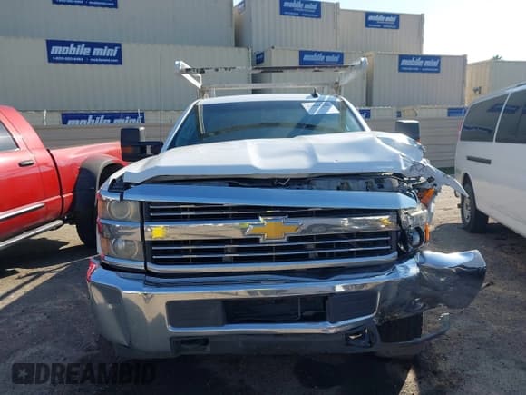 ✅ 2015 Chevrolet Silverado 2500HD Work Truck • VIN: 1GB0KUEG1FZ513743 • Лот: 43594246. Опубликован ранее на IAAI с пробегом 335 573 миль. Бесплатный доступ к архиву аукционных продаж из США и подробный отчёт об истории автомобиля на DreamBid. Изображение 12.