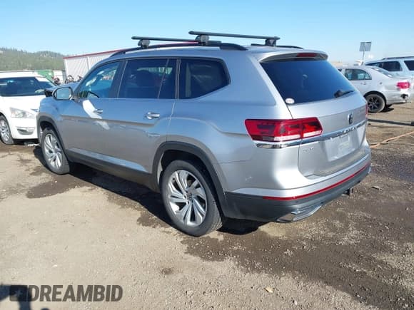 ✅ 2021 Volkswagen Atlas SE • VIN: 1V2KR2CA9MC516634 • Лот: 43514606. Опубликован ранее на IAAI с пробегом 122 711 миль. Бесплатный доступ к архиву аукционных продаж из США и подробный отчёт об истории автомобиля на DreamBid. Изображение 3.