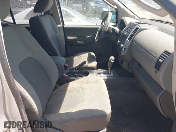 ✅ 2010 Nissan Xterra S • VIN: 5N1AN0NU5AC507912 • Lot: 42071382. Listed on IAAI with 180,869 mi. Free auction sales archive from the USA and detailed vehicle history report at DreamBid. Image 5.