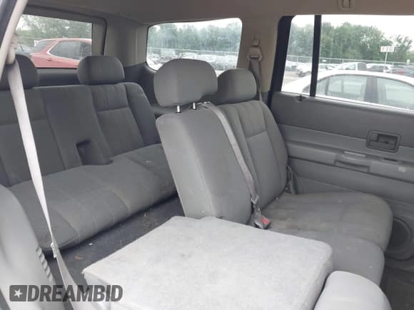 ✅ 2005 Dodge Durango SXT • VIN: 1D4HB38N05F503212 • Лот: 42614051. Опубликован ранее на IAAI с пробегом 192 155 миль. Бесплатный доступ к архиву аукционных продаж из США и подробный отчёт об истории автомобиля на DreamBid. Изображение 8.