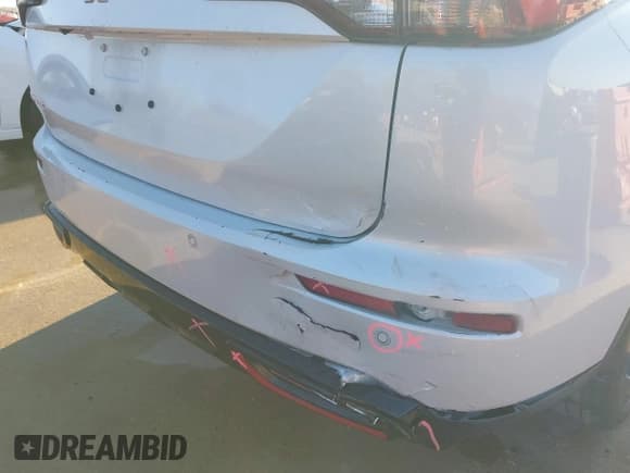 ✅ 2024 Mitsubishi Outlander SE • VIN: JA4J4VA85RZ068663 • Lot: 43882728. Listed on IAAI with 20,560 mi. Free auction sales archive from the USA and detailed vehicle history report at DreamBid. Image 6.