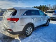 ✅ 2016 Kia Sorento LX • VIN: 5XYPG4A50GG035752 • Lot: 95625485. Listed on Copart with 145,307 mi. Free auction sales archive from the USA and detailed vehicle history report at DreamBid. Image 3.