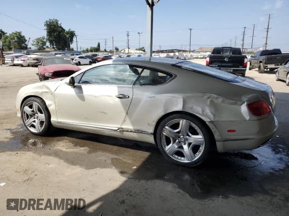 ✅ 2013 Bentley Continental GT • VIN: SCBFU7ZA7DC085543 • Lot: 71247074. Listed on Copart with 25,696 mi. Free auction sales archive from the USA and detailed vehicle history report at DreamBid. Image 2.