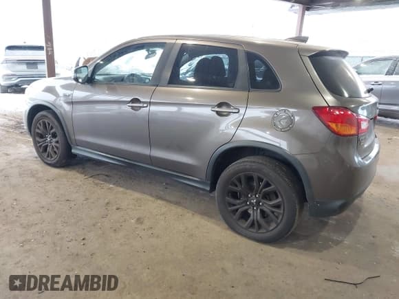 ✅ 2017 Mitsubishi Outlander ES • VIN: JA4AP3AU9HZ066583 • Lot: 41249937. Listed on IAAI with 91,395 mi. Free auction sales archive from the USA and detailed vehicle history report at DreamBid. Image 3.