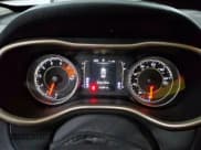 ✅ 2016 Jeep Cherokee 75th Anniversary • VIN: 1C4PJLCS0GW256964 • Лот: 65701505. Опубликован ранее на Copart с пробегом 81 984 миль. Бесплатный доступ к архиву аукционных продаж из США и подробный отчёт об истории автомобиля на DreamBid. Изображение 9.