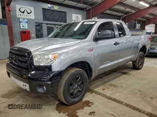 ✅ 2013 Toyota Tundra • VIN: 5TFUY5F1XDX293314 • Lot: 96804225. Listed on Copart with 260,540 mi. Free auction sales archive from the USA and detailed vehicle history report at DreamBid. Image 1.