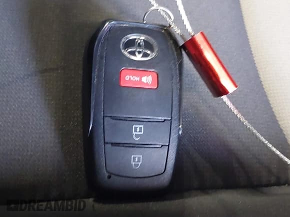 ✅ 2025 Toyota Tacoma SR • VIN: 3TMLB5JN2SM090394 • Лот: 41916312. Опубликован ранее на IAAI с пробегом 840 миль. Бесплатный доступ к архиву аукционных продаж из США и подробный отчёт об истории автомобиля на DreamBid. Изображение 11.