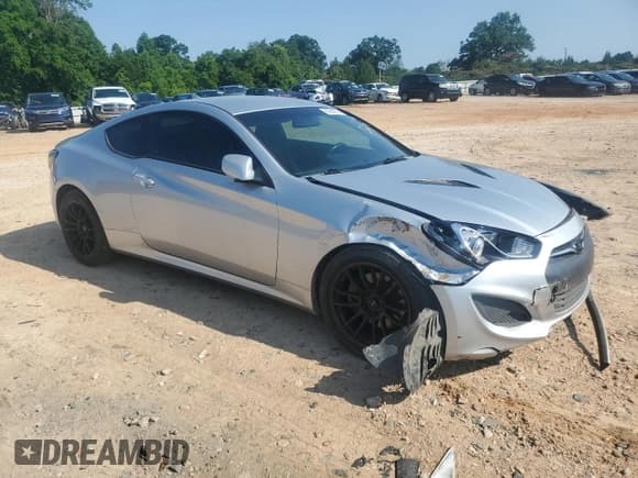 ✅ 2013 Hyundai Genesis Coupe 2.0T • VIN: KMHHT6KD4DU084167 • Lot: 60564035. Wystawiony na Copart z przebiegiem 177 235 mil. Bezpłatny archiwum sprzedaży aukcyjnych z USA i szczegółowy raport historii pojazdu na DreamBid. Zdjęcie 4.