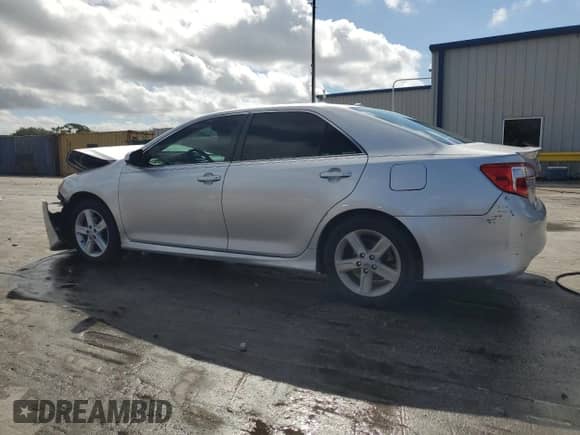 2012 Toyota Camry SE с VIN 4T1BF1FK9CU032427, выставлен на аукционе Copart как лот 87130155 с пробегом 309 212 миль миль и Списание • Salvage title. История ставок и продаж доступна на DreamBid. Изображение 2.