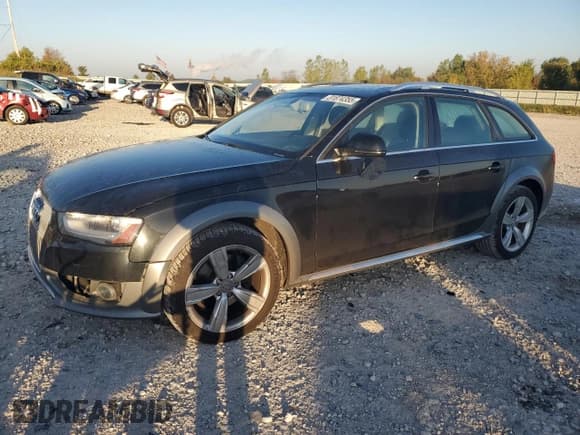 ✅ 2013 Audi allroad A4 Premium Plus • VIN: WA1UFAFL1DA208082 • Лот: 81874355. Опубликован ранее на Copart с пробегом 139 437 миль. Бесплатный доступ к архиву аукционных продаж из США и подробный отчёт об истории автомобиля на DreamBid. Изображение 1.