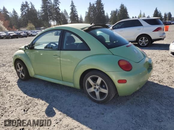 ✅ 2003 Volkswagen Beetle GLS • VIN: 3VWCD21C23M406673 • Лот: 53209135. Опубликован ранее на Copart с пробегом 106 430 миль. Бесплатный доступ к архиву аукционных продаж из США и подробный отчёт об истории автомобиля на DreamBid. Изображение 2.