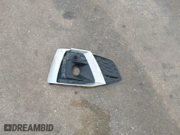 ✅ 2022 Audi A5 Sportback S line Premium • VIN: WAUDACF52NA023698 • Lot: 41874459. Listed on IAAI with 45,967 mi. Free auction sales archive from the USA and detailed vehicle history report at DreamBid. Image 11.