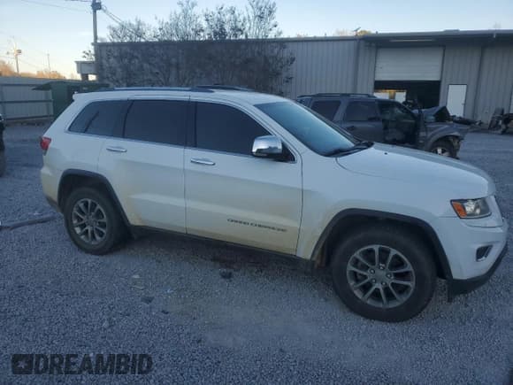 ✅ 2016 Jeep Grand Cherokee Limited • VIN: 1C4RJEBG1GC308010 • Lot: 91977185. Listed on Copart with 185,915 mi. Free auction sales archive from the USA and detailed vehicle history report at DreamBid. Image 4.