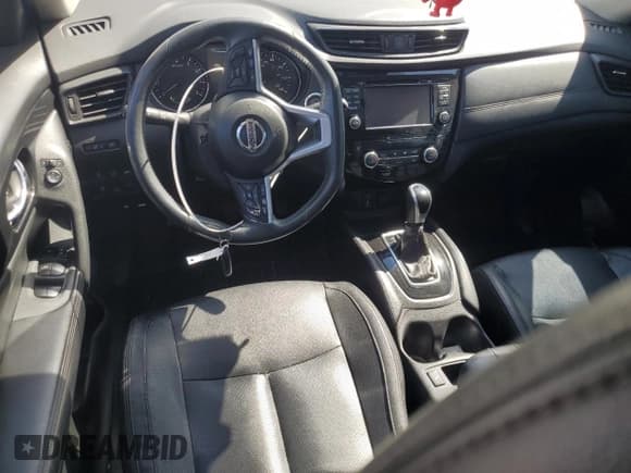 ✅ 2017 Nissan Rogue SL • VIN: 5N1AT2MVXHC754042 • Lot: 53955445. Listed on Copart with 86,529 mi. Free auction sales archive from the USA and detailed vehicle history report at DreamBid. Image 8.