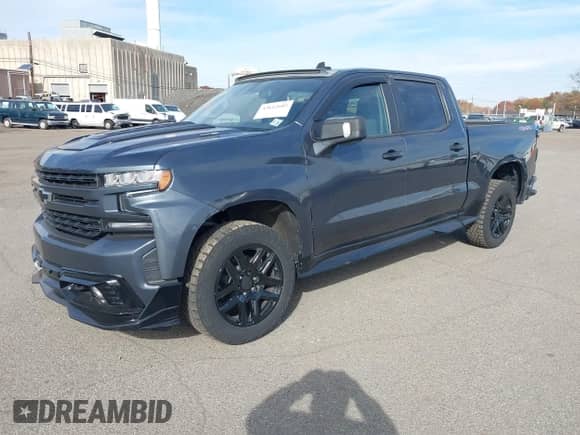 2021 Chevrolet Silverado 1500 RST with VIN 1GCUYEET9MZ264460, listed as a IAAI auction lot 43612602 with 31,804 mi miles and . Bid and sale history available at DreamBid. Image 17.