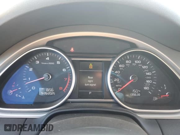 ✅ 2015 Audi Q7 S line Prestige • VIN: WA1DGAFE1FD030271 • Lot: 81776295. Listed on Copart with 139,638 mi. Free auction sales archive from the USA and detailed vehicle history report at DreamBid. Image 9.