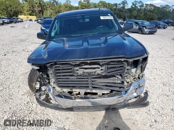 ✅ 2018 Chevrolet Silverado 1500 LT • VIN: 3GCPCREC0JG540636 • Lot: 92721245. Wystawiony na Copart z przebiegiem 164 314 mil. Bezpłatny archiwum sprzedaży aukcyjnych z USA i szczegółowy raport historii pojazdu na DreamBid. Zdjęcie 5.