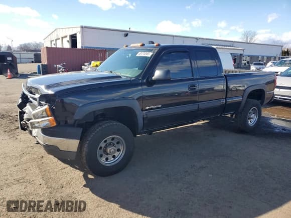 ✅ 2005 Chevrolet Silverado 2500HD LT • VIN: 1GCHK29U15E178850 • Lot: 48474565. Listed on Copart with 131,891 mi. Free auction sales archive from the USA and detailed vehicle history report at DreamBid. Image 1.