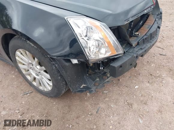 ✅ 2011 Cadillac CTS Luxury • VIN: 1G6DG5EY5B0161782 • Lot: 42072757. Listed on IAAI with 127,540 mi. Free auction sales archive from the USA and detailed vehicle history report at DreamBid. Image 12.