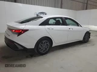 ✅ 2024 Hyundai Elantra SEL • VIN: KMHLM4DG8RU663043 • Лот: 91246805. Опубликован ранее на Copart с пробегом 39 494 миль. Бесплатный доступ к архиву аукционных продаж из США и подробный отчёт об истории автомобиля на DreamBid. Изображение 3.
