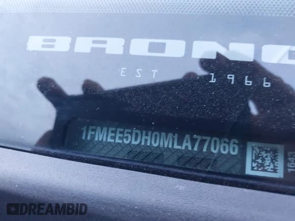 ✅ 2021 Ford Bronco • VIN: 1FMEE5DH0MLA77066 • Лот: 41889270. Опубликован ранее на IAAI с пробегом 62 610 миль. Бесплатный доступ к архиву аукционных продаж из США и подробный отчёт об истории автомобиля на DreamBid. Изображение 9.