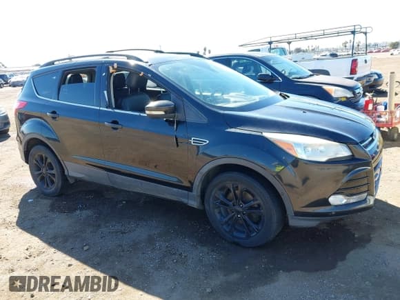 ✅ 2013 Ford Escape SEL • VIN: 1FMCU0HX5DUA11265 • Lot: 43482634. Wystawiony na IAAI z przebiegiem 175 415 mil. Bezpłatny archiwum sprzedaży aukcyjnych z USA i szczegółowy raport historii pojazdu na DreamBid. Zdjęcie 1.