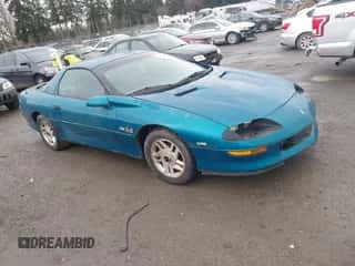 1996 Chevrolet Camaro z VIN 2G1FP22K4T2111369, wystawiony jako IAAI lot #41487484 z przebiegiem 153 673 mil mil oraz . Historia ofert i sprzedaży dostępna na DreamBid. Obrazek 1.