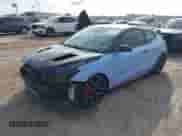 2020 Hyundai Veloster z VIN KMHT36AH2LU003647, wystawiony jako IAAI lot #41060783 z przebiegiem 101 637 mil mil oraz . Historia ofert i sprzedaży dostępna na DreamBid. Obrazek 17.