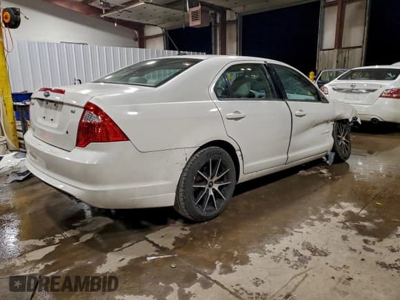 ✅ 2010 Ford Fusion SE • VIN: 3FAHP0HA5AR317632 • Lot: 95197115. Listed on Copart with 119,032 mi. Free auction sales archive from the USA and detailed vehicle history report at DreamBid. Image 3.