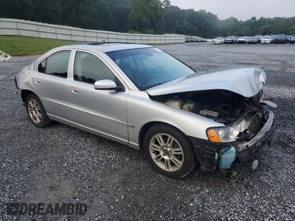 ✅ 2006 Volvo S60 2.5L Turbo • VIN: YV1RH592762541359 • Lot: 71499565. Listed on Copart with 162,374 mi. Free auction sales archive from the USA and detailed vehicle history report at DreamBid. Image 4.