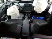 ✅ 2022 Toyota Prius LE • VIN: JTDKAMFU6N3167945 • Lot: 82719545. Wystawiony na Copart z przebiegiem Nie podano. Bezpłatny archiwum sprzedaży aukcyjnych z USA i szczegółowy raport historii pojazdu na DreamBid. Zdjęcie 8.