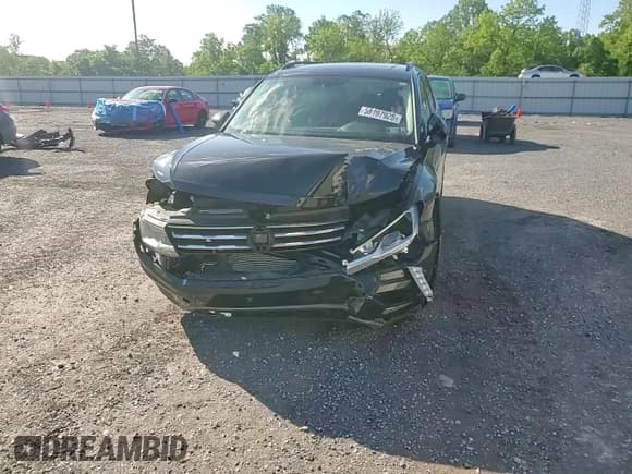 ✅ 2021 Volkswagen Tiguan SE • VIN: 3VV2B7AX9MM136445 • Lot: 58197925. Wystawiony na Copart z przebiegiem 35 276 mil. Bezpłatny archiwum sprzedaży aukcyjnych z USA i szczegółowy raport historii pojazdu na DreamBid. Zdjęcie 15.