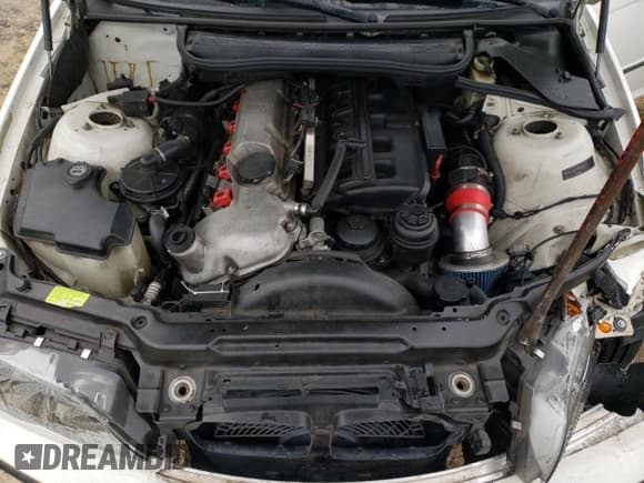 ✅ 2005 BMW 3 Series 325i • VIN: WBAAZ33485KW77865 • Lot: 72043374. Listed on Copart with 190,651 mi. Free auction sales archive from the USA and detailed vehicle history report at DreamBid. Image 12.