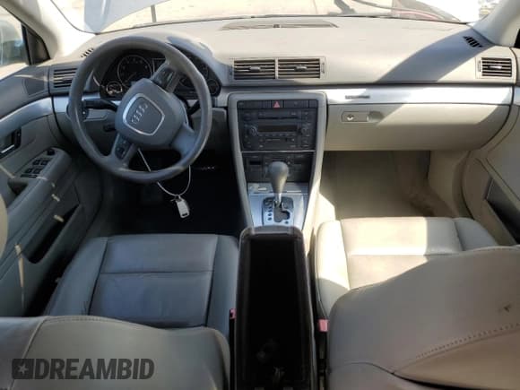 ✅ 2006 Audi A4 2.0T • VIN: WAUDF78E86A250725 • Lot: 68681134. Wystawiony na Copart z przebiegiem Nie podano. Bezpłatny archiwum sprzedaży aukcyjnych z USA i szczegółowy raport historii pojazdu na DreamBid. Zdjęcie 8.