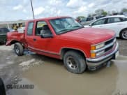 ✅ 1997 Chevrolet Silverado 1500 • VIN: 1GCEC19M5VE174925 • Lot: 55089105. Wystawiony na Copart z przebiegiem 213 318 mil. Bezpłatny archiwum sprzedaży aukcyjnych z USA i szczegółowy raport historii pojazdu na DreamBid. Zdjęcie 4.