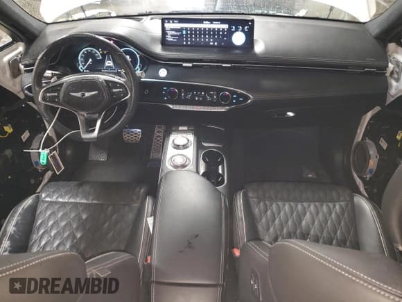✅ 2023 Genesis GV70 Sport • VIN: KMUMCDTC7PU085781 • Lot: 48428045. Wystawiony na Copart z przebiegiem 21 373 mil. Bezpłatny archiwum sprzedaży aukcyjnych z USA i szczegółowy raport historii pojazdu na DreamBid. Zdjęcie 8.