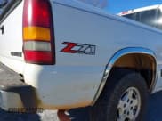 ✅ 2000 Chevrolet Silverado 1500 LS • VIN: 2GCEK19T3Y1345543 • Лот: 43701001. Опубликован ранее на IAAI с пробегом 279 389 миль. Бесплатный доступ к архиву аукционных продаж из США и подробный отчёт об истории автомобиля на DreamBid. Изображение 17.