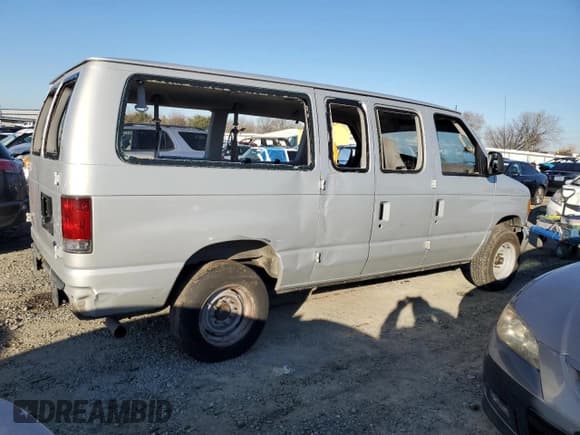 ✅ 2006 Ford Econoline Passenger XL • VIN: 1FBNE31L36HA80877 • Lot: 87943205. Listed on Copart with Not provided. Free auction sales archive from the USA and detailed vehicle history report at DreamBid. Image 3.