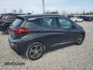 ✅ 2018 Chevrolet Bolt EV Premier • VIN: 1G1FX6S04J4112051 • Lot: 54601385. Wystawiony na Copart z przebiegiem Nie podano. Bezpłatny archiwum sprzedaży aukcyjnych z USA i szczegółowy raport historii pojazdu na DreamBid. Zdjęcie 3.