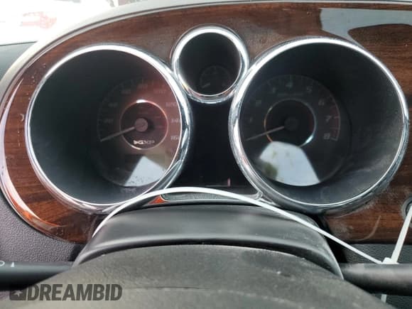 ✅ 2009 Pontiac Solstice GXP • VIN: 1G2MT35X59Y105202 • Лот: 74429594. Опубликован ранее на Copart с пробегом Не указан. Бесплатный доступ к архиву аукционных продаж из США и подробный отчёт об истории автомобиля на DreamBid. Изображение 9.