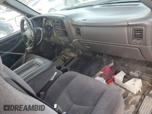 ✅ 2006 Chevrolet Silverado 1500 Work Truck • VIN: 3GCEK14X26G241012 • Lot: 76803864. Wystawiony na Copart z przebiegiem Nie podano mil. Skorzystaj z bezpłatnego archiwum sprzedaży aukcyjnych z USA i zobacz szczegółowy raport historii pojazdu na DreamBid. Zdjęcie 8.