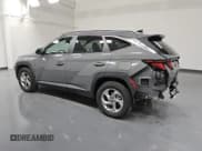 ✅ 2024 Hyundai Tucson SEL • VIN: 5NMJBCDE7RH427081 • Lot: 78979654. Wystawiony na Copart z przebiegiem 7 490 mil. Bezpłatny archiwum sprzedaży aukcyjnych z USA i szczegółowy raport historii pojazdu na DreamBid. Zdjęcie 2.