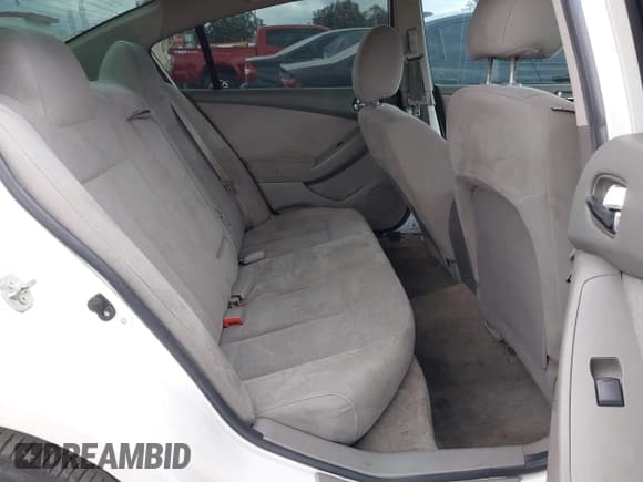 ✅ 2011 Nissan Altima SL • VIN: 1N4AL2AP4BN497519 • Лот: 42129200. Опубликован ранее на IAAI с пробегом 167 942 миль. Бесплатный доступ к архиву аукционных продаж из США и подробный отчёт об истории автомобиля на DreamBid. Изображение 8.