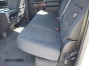 ✅ 2020 Chevrolet Silverado 1500 RST • VIN: 3GCUYEED9LG398957 • Lot: 43138680. Wystawiony na IAAI z przebiegiem Nie podano. Bezpłatny archiwum sprzedaży aukcyjnych z USA i szczegółowy raport historii pojazdu na DreamBid. Zdjęcie 8.