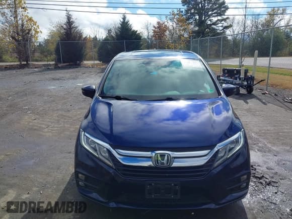 ✅ 2020 Honda Odyssey EX-L • VIN: 5FNRL6H70LB040717 • Lot: 43584467. Listed on IAAI with 141,752 mi. Free auction sales archive from the USA and detailed vehicle history report at DreamBid. Image 13.