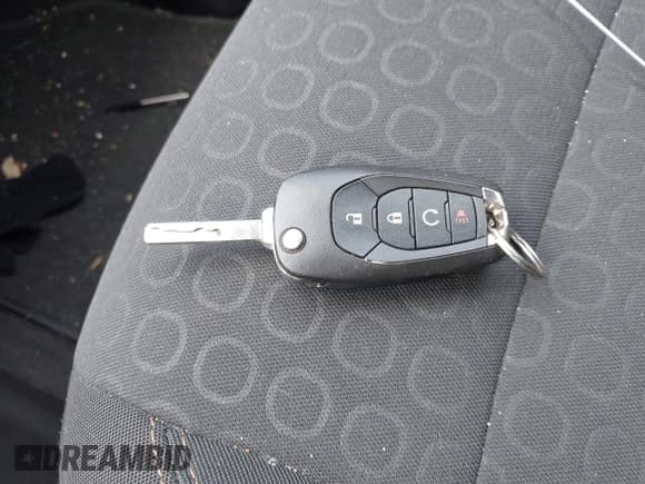 ✅ 2022 Chevrolet Trax LS • VIN: KL7CJNSM2NB544614 • Лот: 42566769. Опубликован ранее на IAAI с пробегом 18 333 миль. Бесплатный доступ к архиву аукционных продаж из США и подробный отчёт об истории автомобиля на DreamBid. Изображение 11.