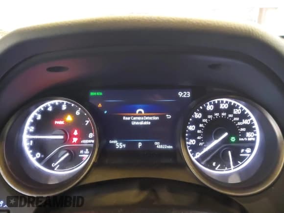 ✅ 2022 Toyota Camry SE • VIN: 4T1G11BK9NU061035 • Lot: 43623016. Wystawiony na IAAI z przebiegiem 48 822 mil. Bezpłatny archiwum sprzedaży aukcyjnych z USA i szczegółowy raport historii pojazdu na DreamBid. Zdjęcie 7.