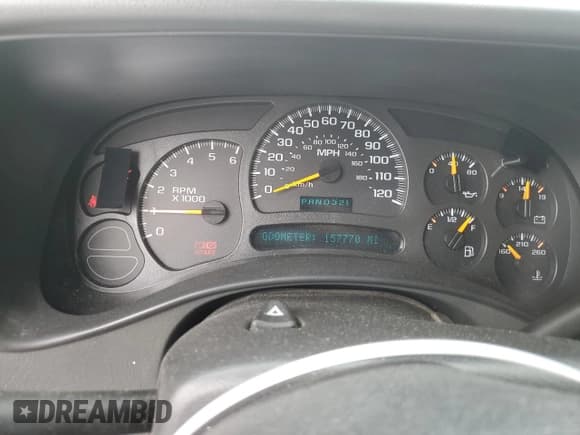 ✅ 2005 Chevrolet Suburban LT • VIN: 1GNFK16Z45J144627 • Лот: 47861005. Опубликован ранее на Copart с пробегом 157 770 миль. Бесплатный доступ к архиву аукционных продаж из США и подробный отчёт об истории автомобиля на DreamBid. Изображение 9.