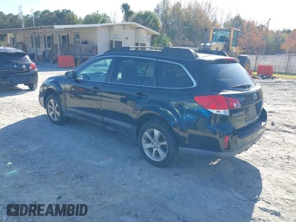 ✅ 2013 Subaru Outback Premium • VIN: 4S4BRCBC9D3249467 • Lot: 43617680. Listed on IAAI with 190,634 mi. Free auction sales archive from the USA and detailed vehicle history report at DreamBid. Image 3.